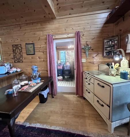 717 Lakeview Drive Horner WV 26372