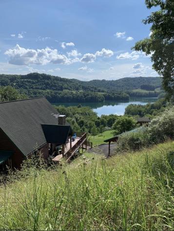 717 Lakeview Drive Horner WV 26372