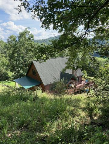 717 Lakeview Drive Horner WV 26372