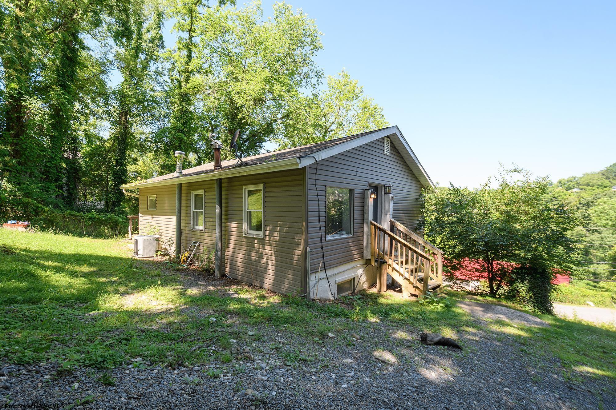 1004 College Avenue Morgantown WV 26505