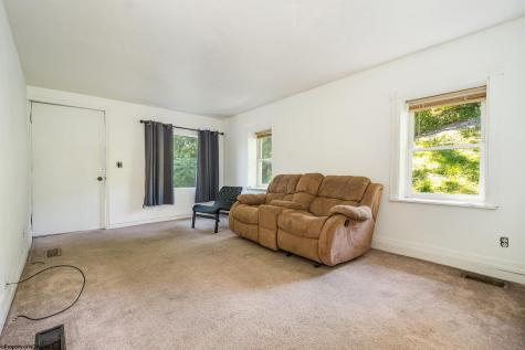 1004 College Avenue Morgantown WV 26505
