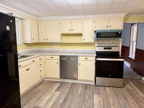 325 Morgantown Street Kingwood WV 26537