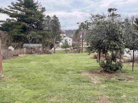 325 Morgantown Street Kingwood WV 26537