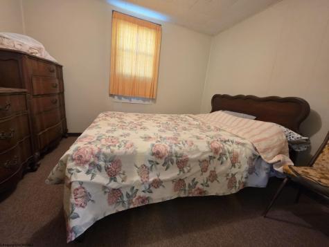 10 Center Street Rowlesburg WV 26425