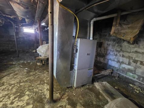 10 Center Street Rowlesburg WV 26425