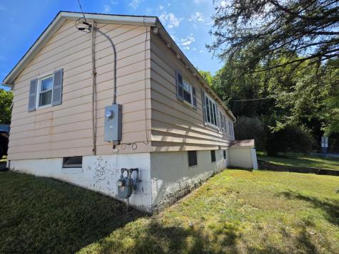 10 Center Street Rowlesburg WV 26425