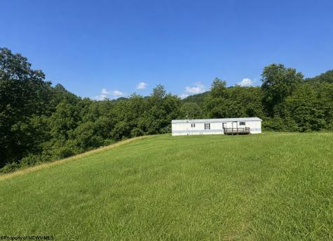 1999 Glady Fork Road Weston WV 26452