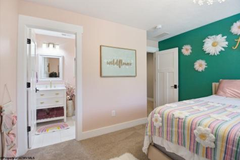 108 White Pines Drive Morgantown WV 26508