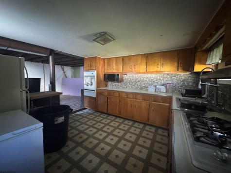 120 Jackson Street Weston WV 26452