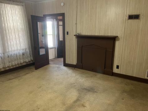 124 S Main Avenue Weston WV 26452