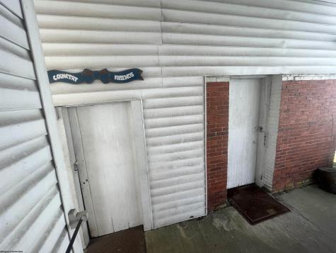 124 S Main Avenue Weston WV 26452