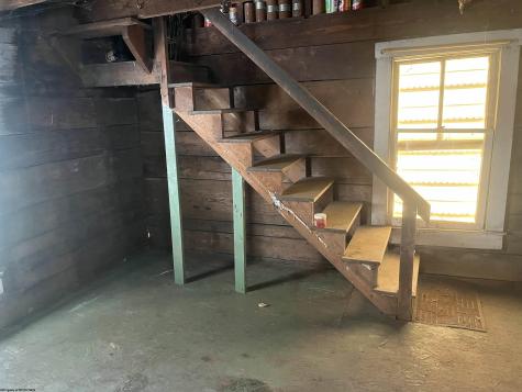 124 S Main Avenue Weston WV 26452