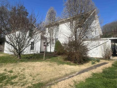 124 S Main Avenue Weston WV 26452