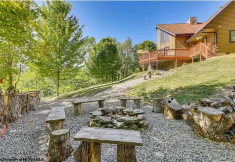 102 Northern Trail Snowshoe WV 26291