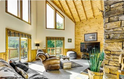 102 Northern Trail Snowshoe WV 26291