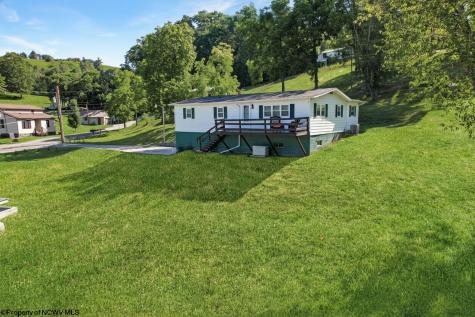 138 Springdale Street Grafton WV 26534-000