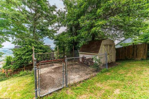 45 Logan Avenue Morgantown WV 26501