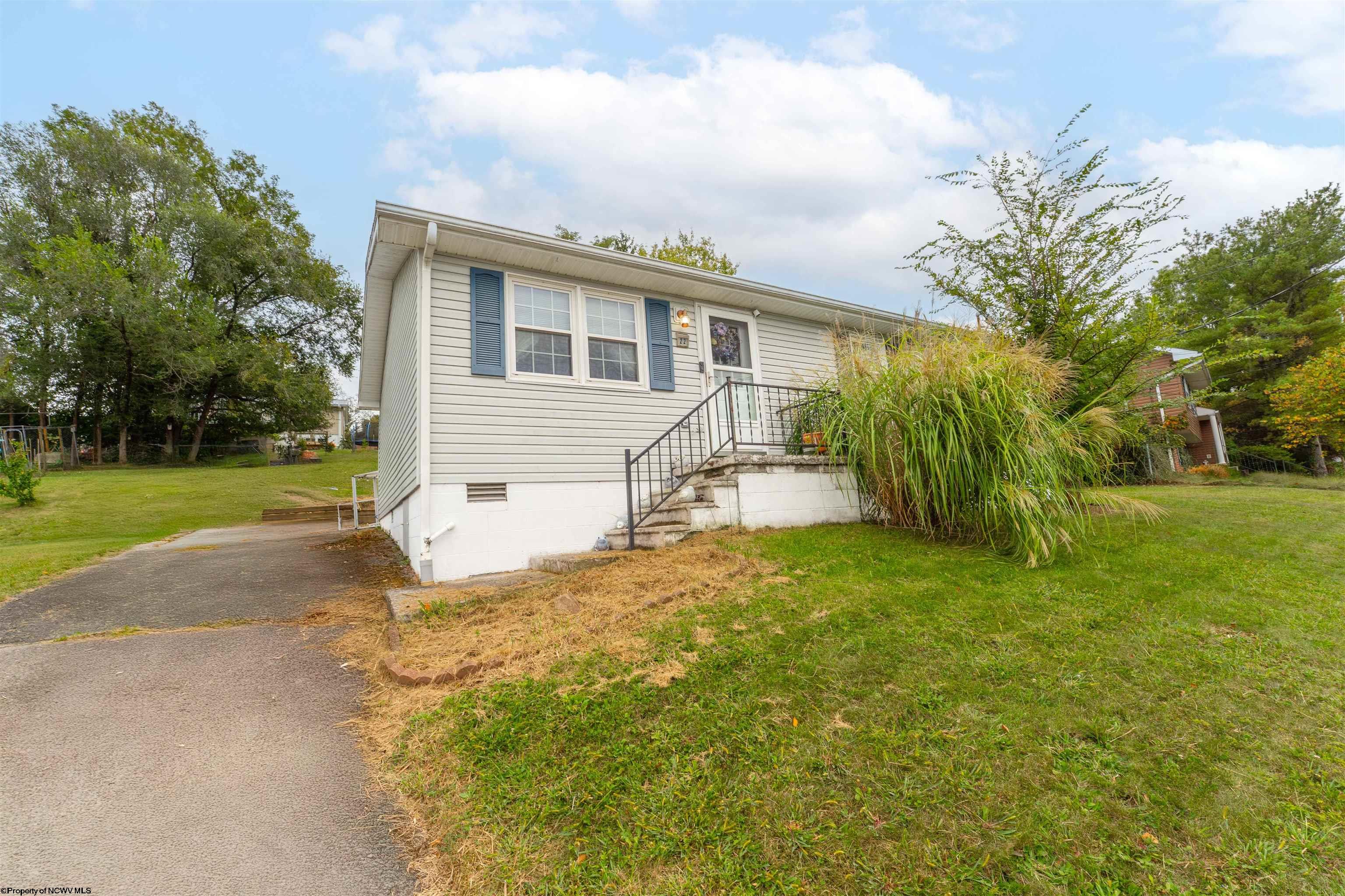 22 Eastgate Drive Morgantown WV 26508