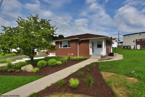 144 Seneca Drive Clarksburg WV 26301