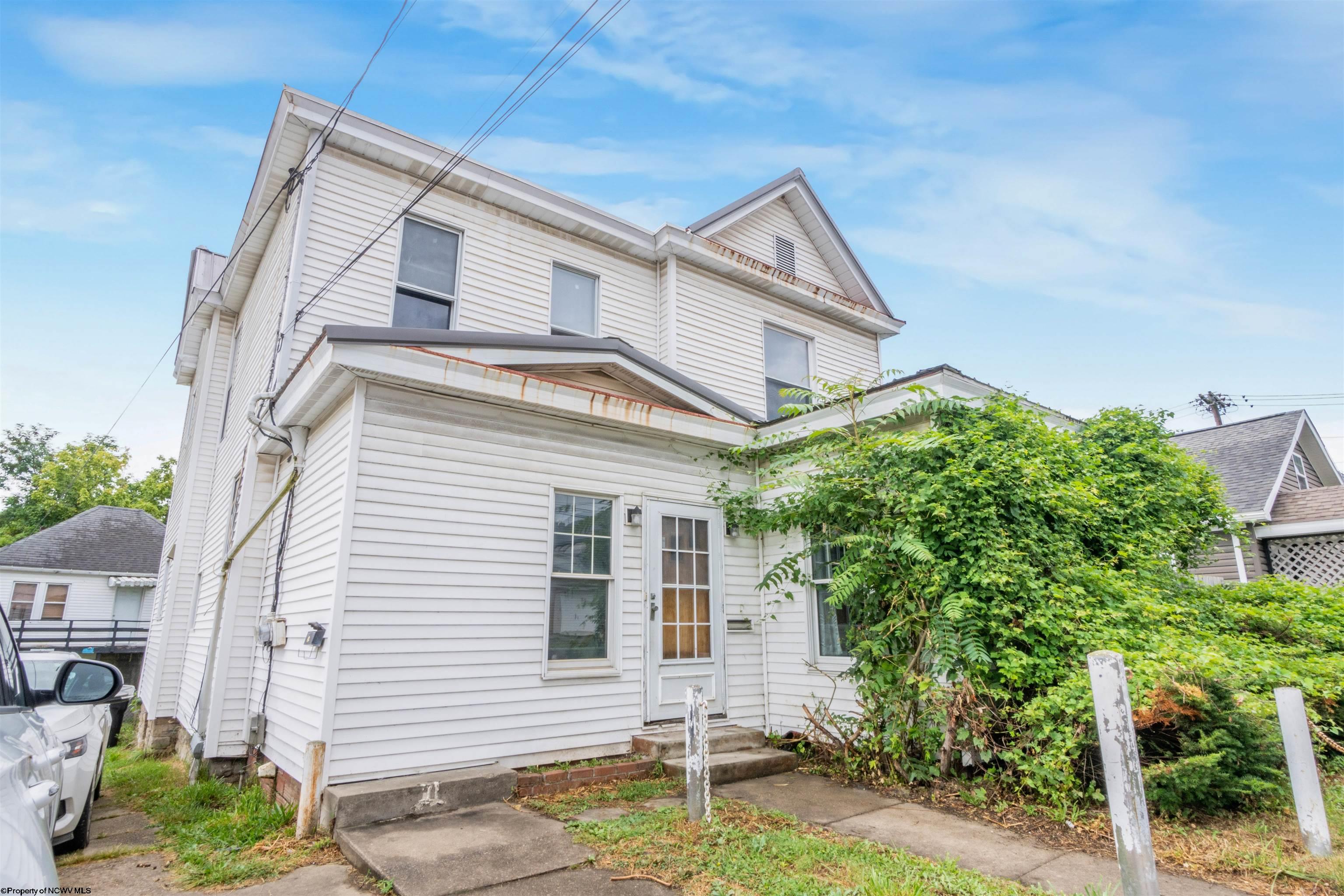 124 N Chestnut Street Clarksburg WV 26301