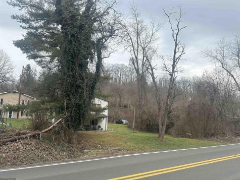 25 Pursglove Road Maidsville WV 26541