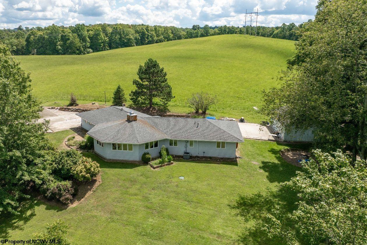 1141 Mount Zion Road Fairmont WV 26554