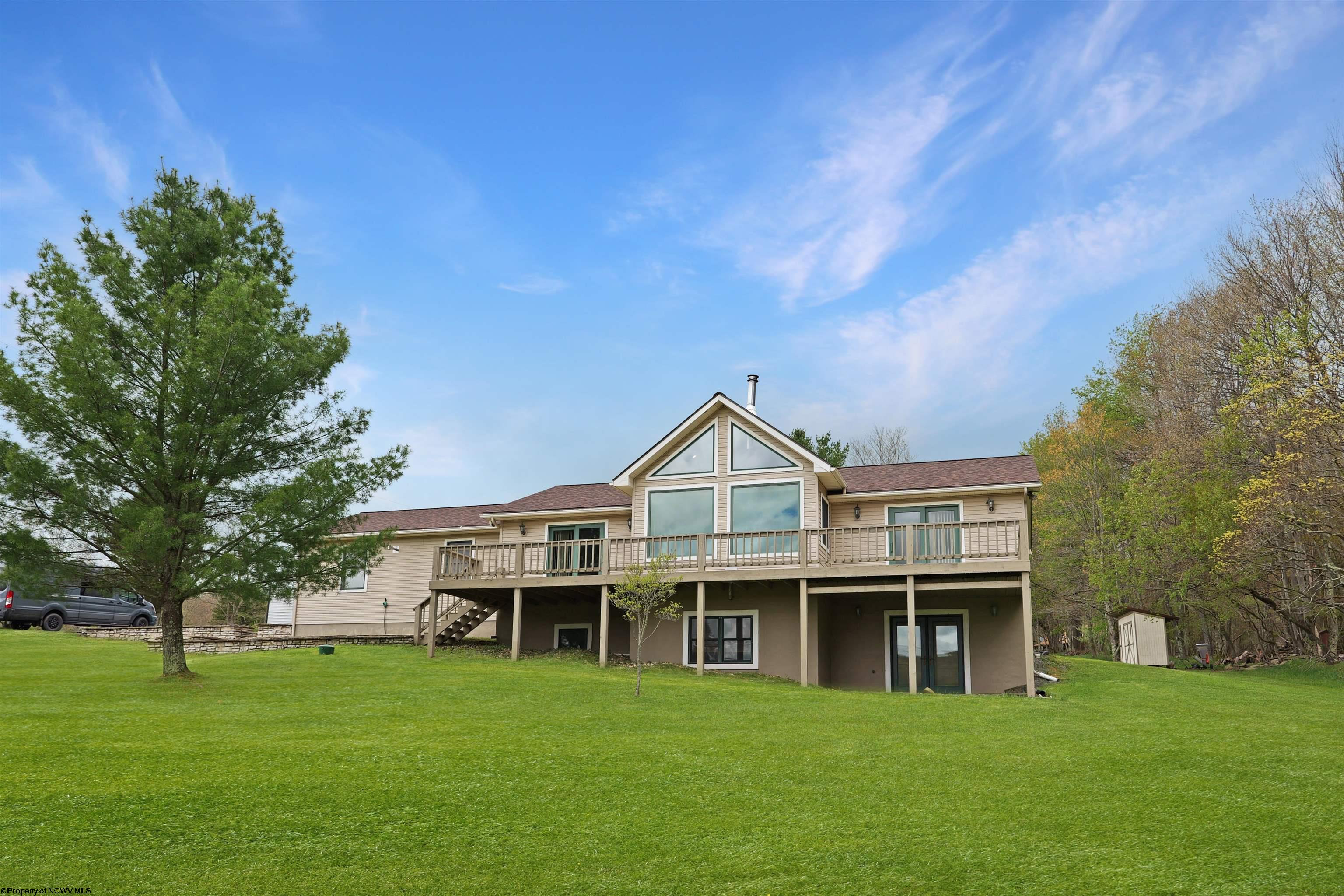 16 Cardinal Lane Terra Alta WV 26764