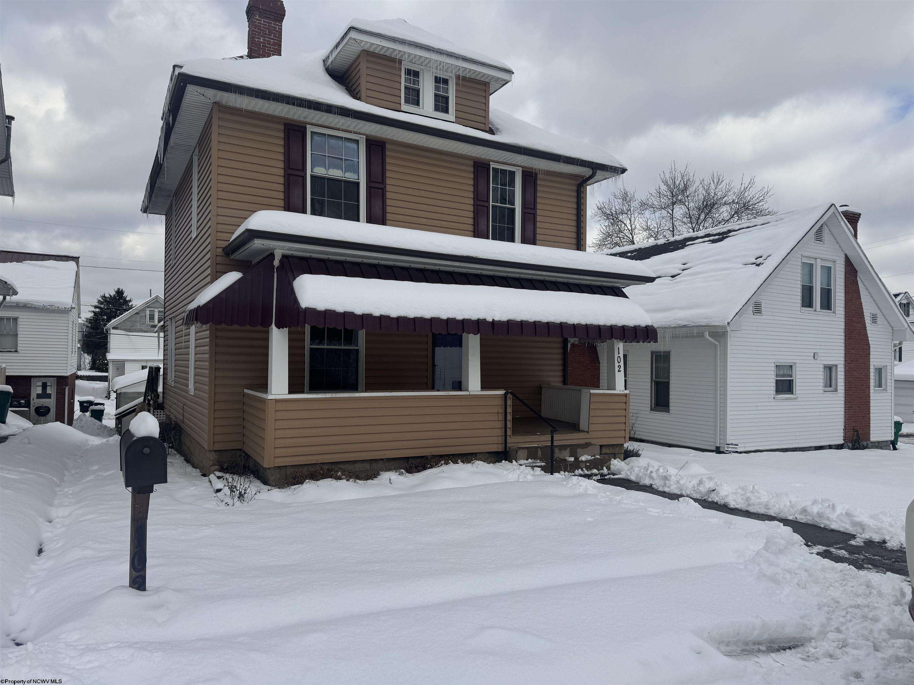 102 Ridenour Street Clarksburg WV 26301