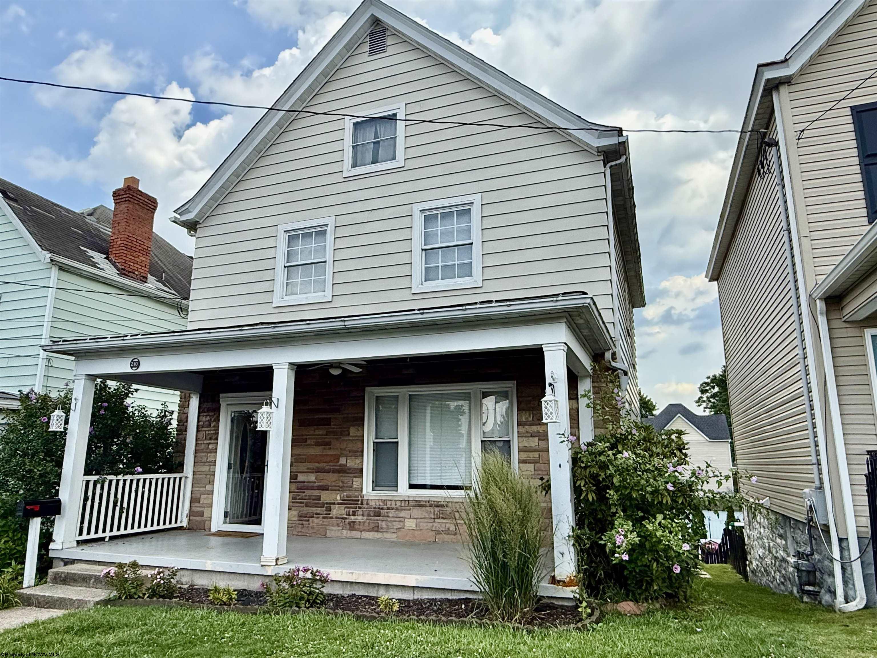 210 Dearborn Street Fairmont WV 26554