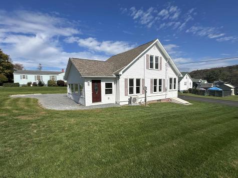 59 Armstrong Avenue Bruceton Mills WV 26525