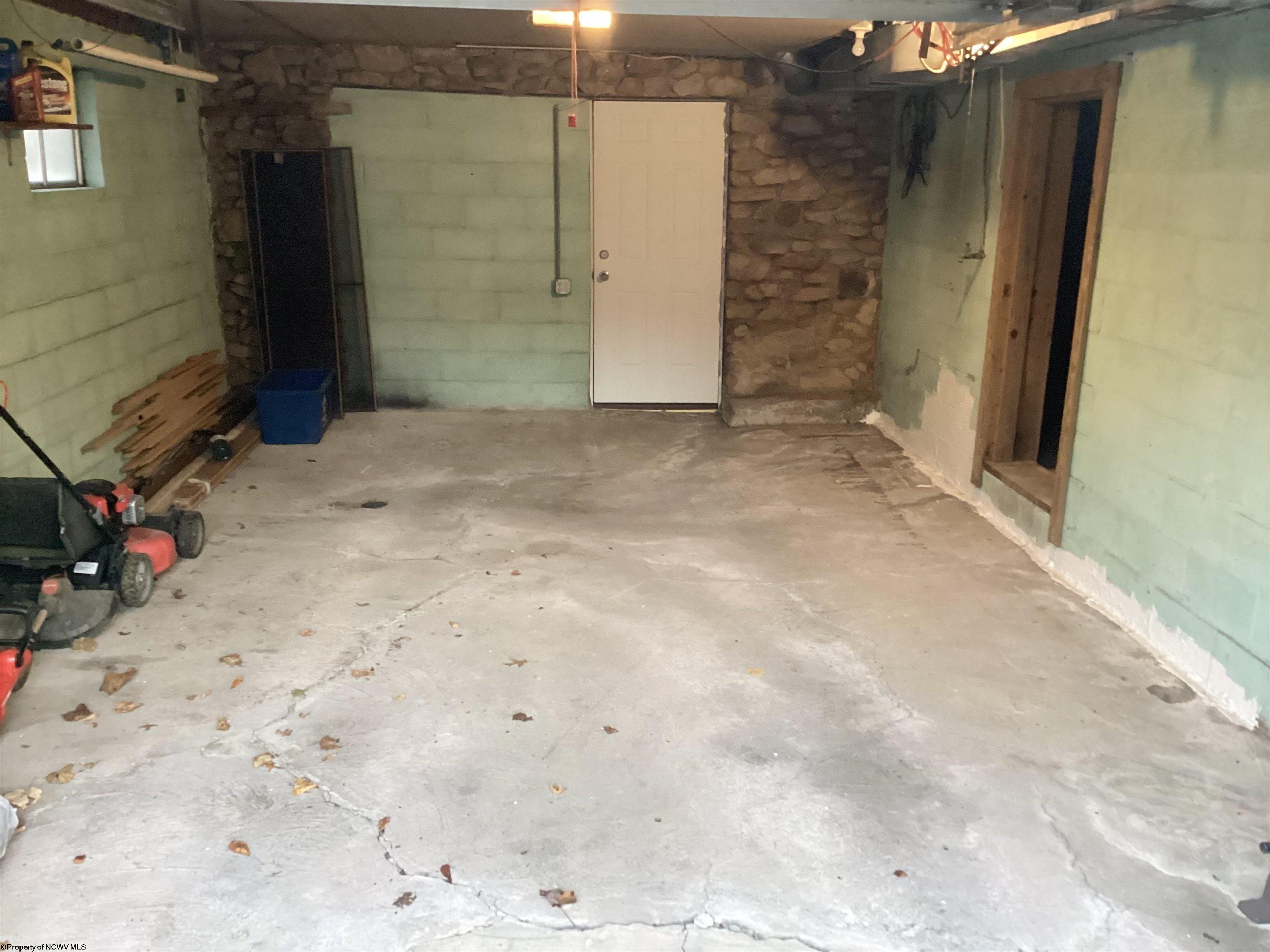 119 Wakefield Road Fairmont WV 26554