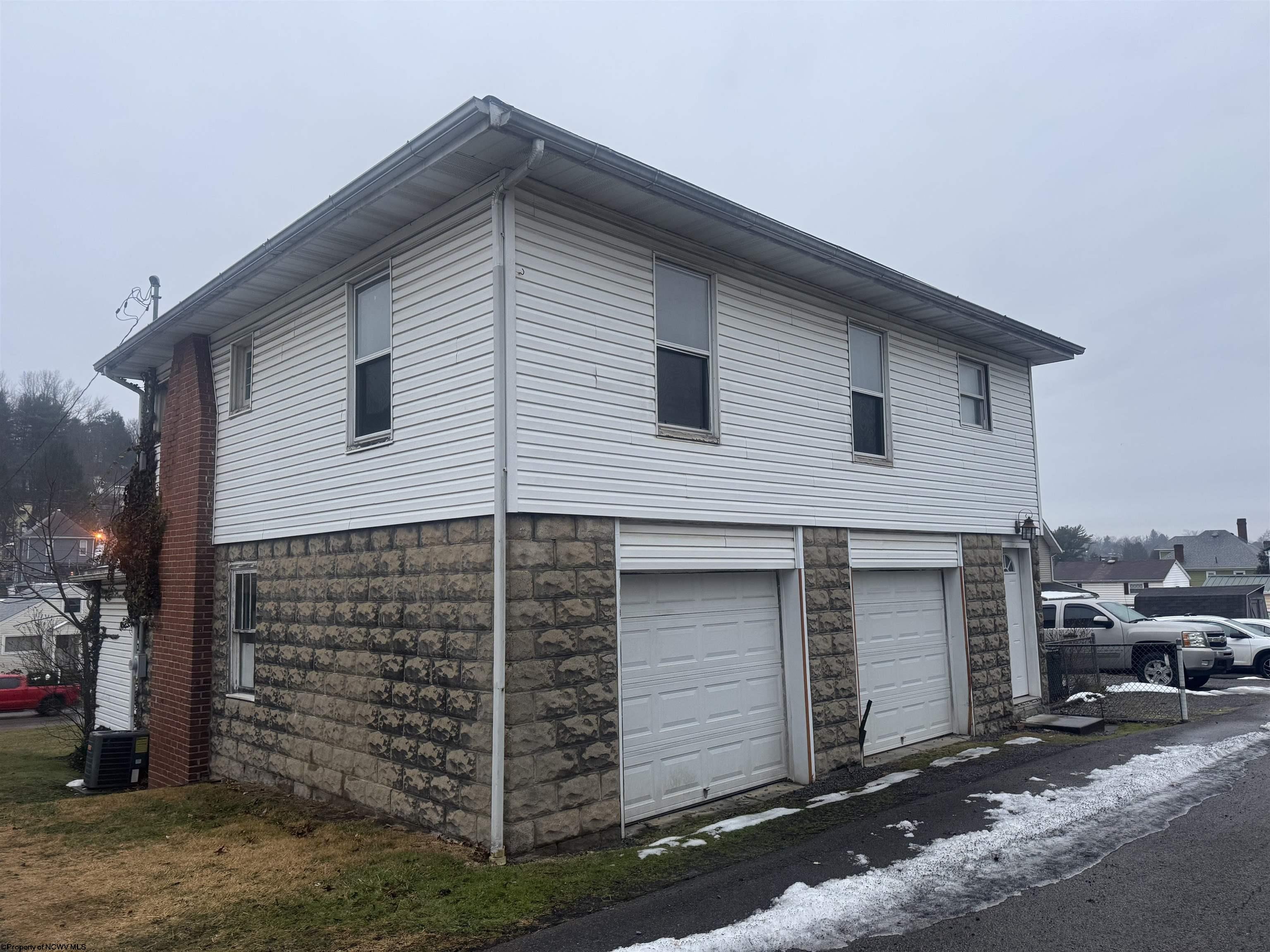 810 Morgantown Avenue Fairmont WV 26554