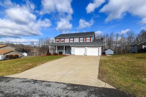 280 Deerfield Circle Kingwood WV 26537