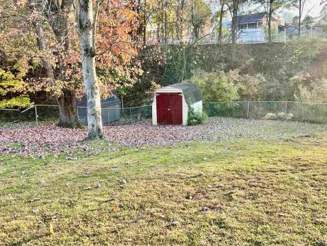 126 Beach Lane Fairmont WV 26554