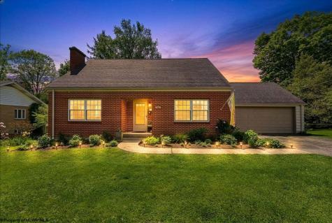 512 Laurel Drive Fairmont WV 26554
