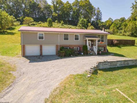 131 Hill View Terrace Enterprise WV 26568