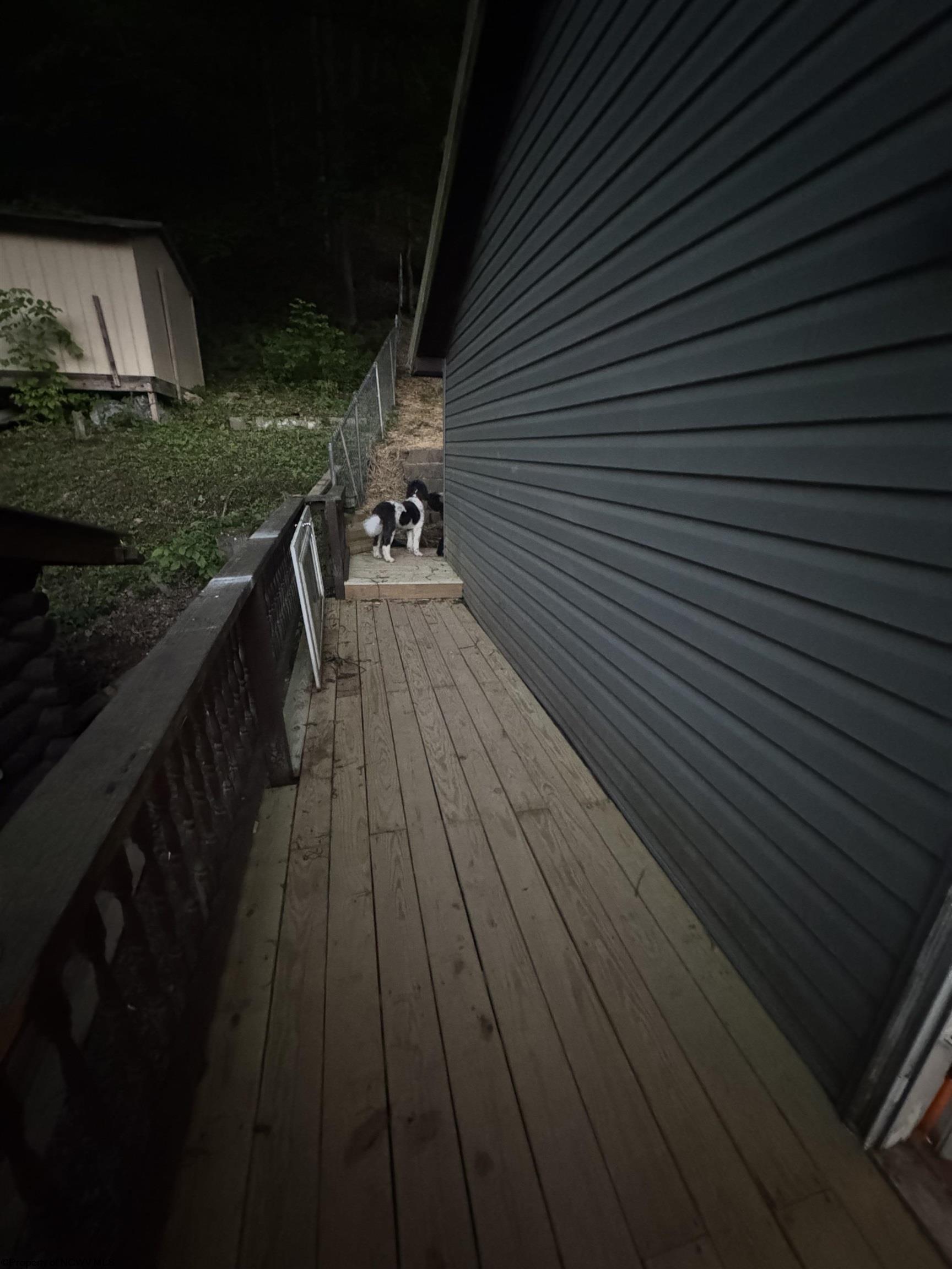 1934 Lake Floyd Circle Bristol WV 26426