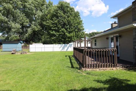 124 Riverview Drive Elkins WV 26241