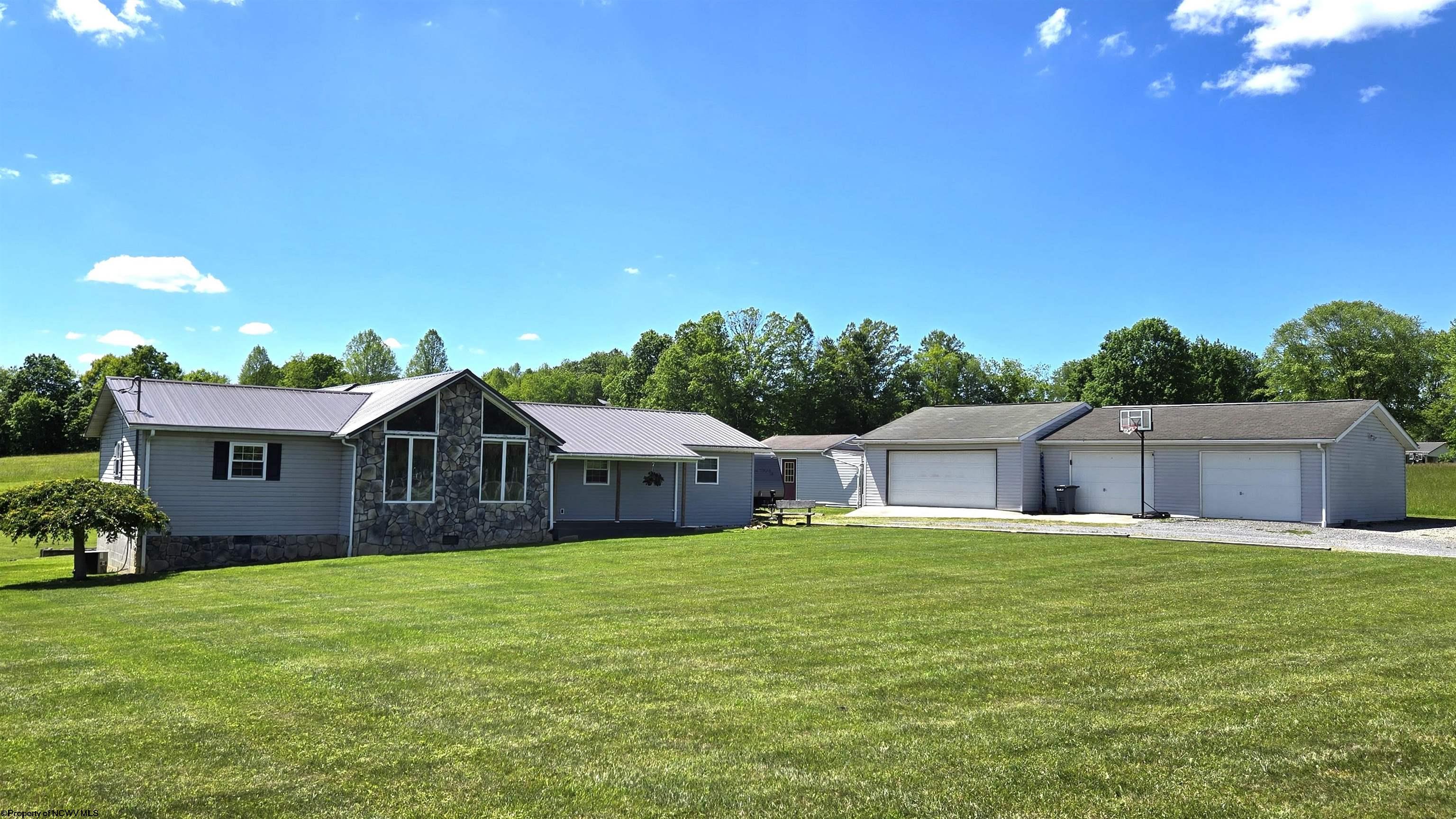 787 Tacy Sunshine Ridge Road Philippi WV 26416-7442