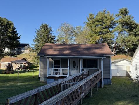 3093 River Road Clarksburg WV 26301