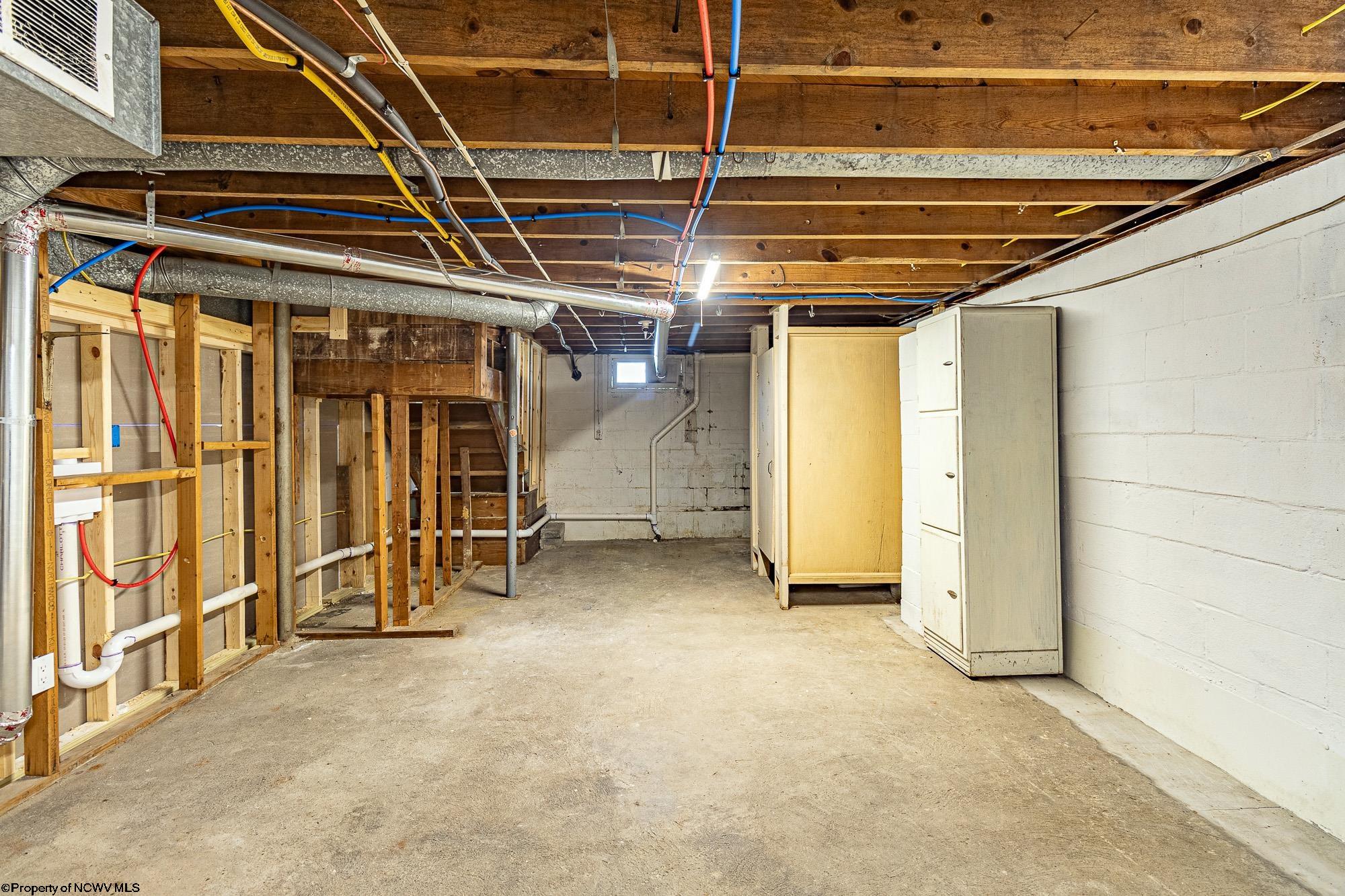 16 Camden Street Morgantown WV 26501