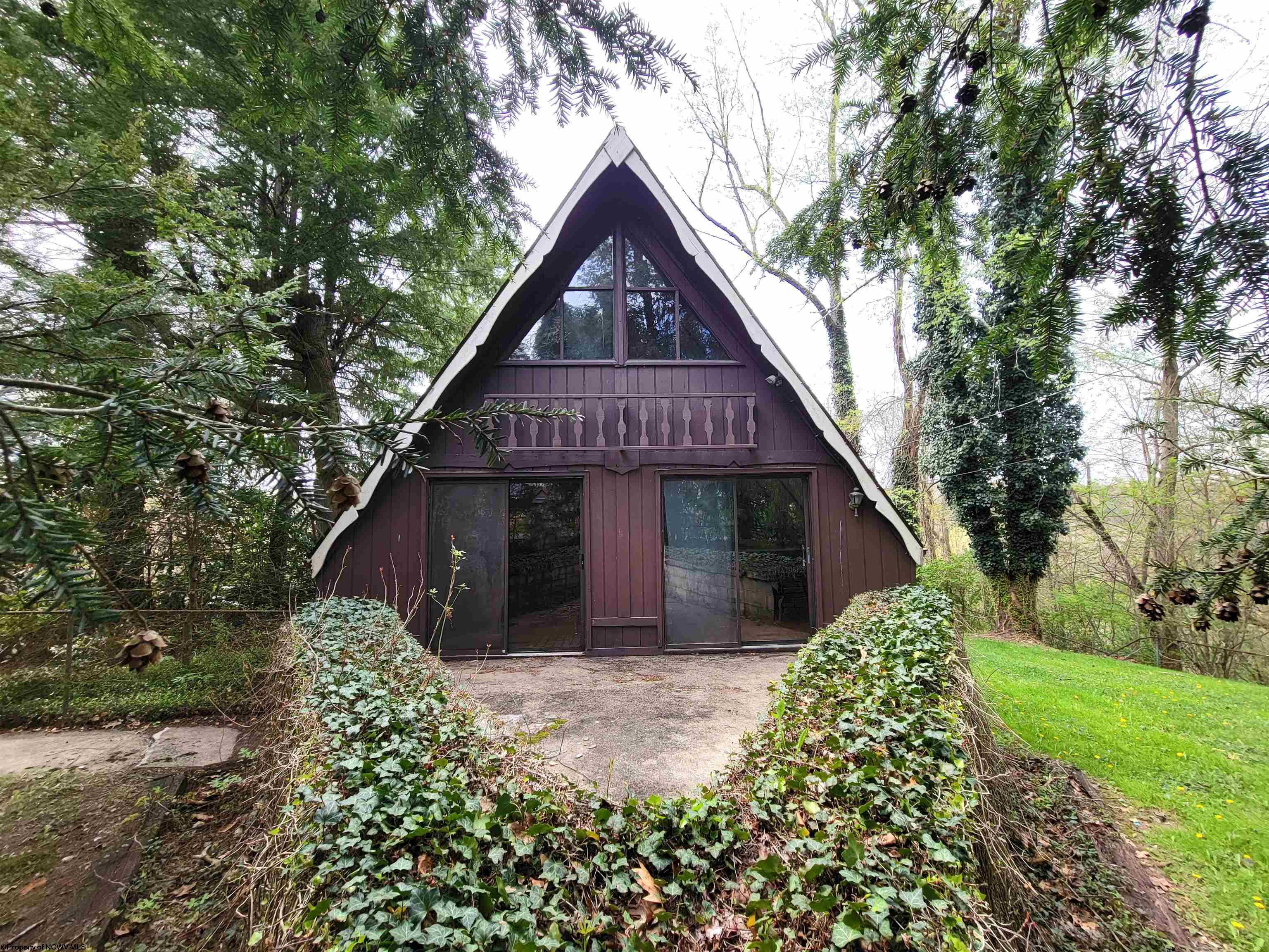 11 Freeland Street Fairmont WV 26554