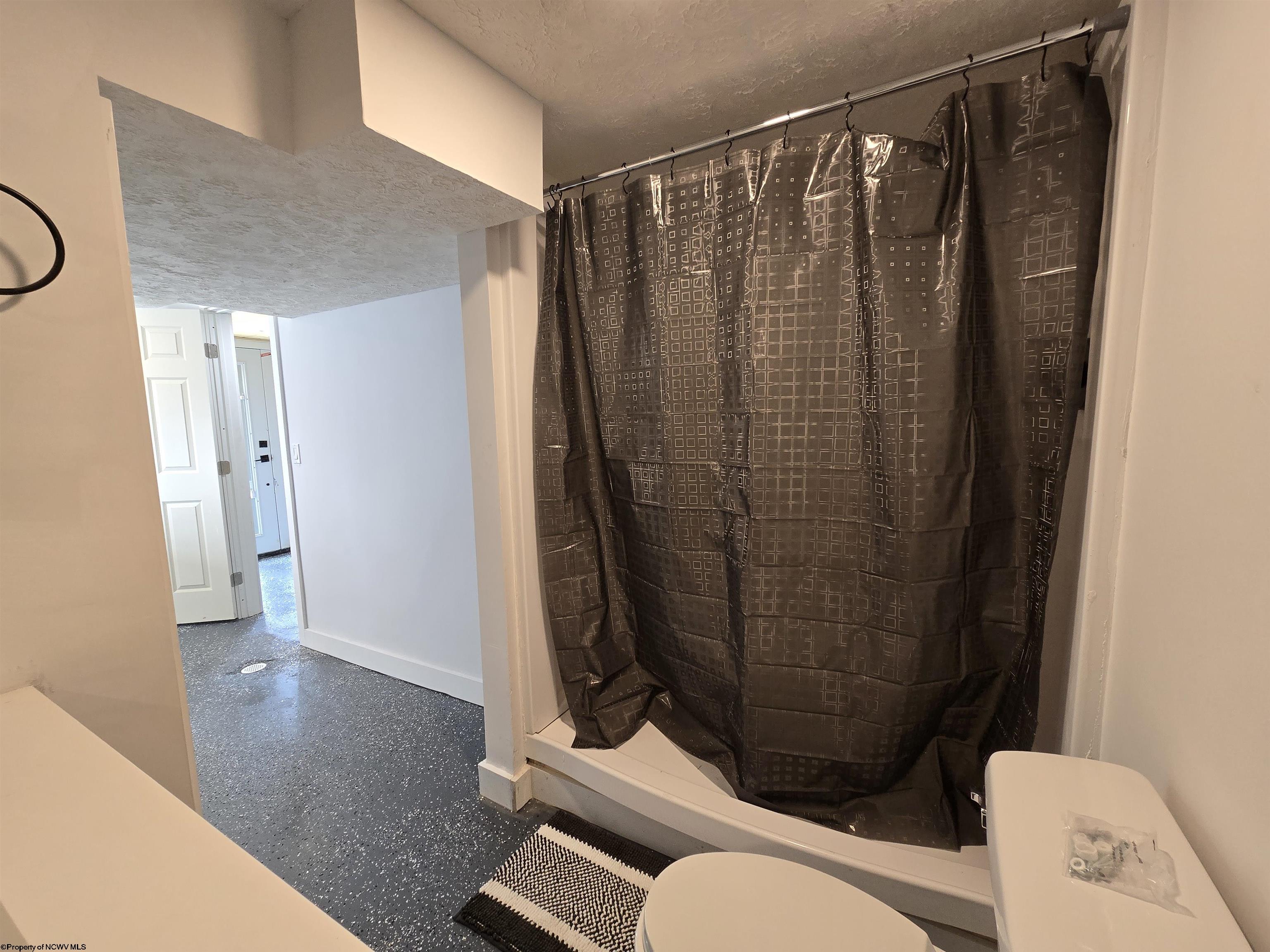 171 Hecks Run Road Fairmont WV 26554