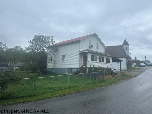 33 Charles Street Elkins WV 26241