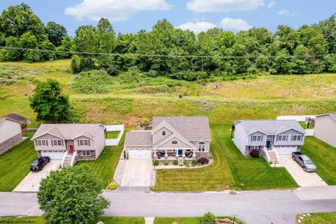 117 Summits Ridge Morgantown WV 26508