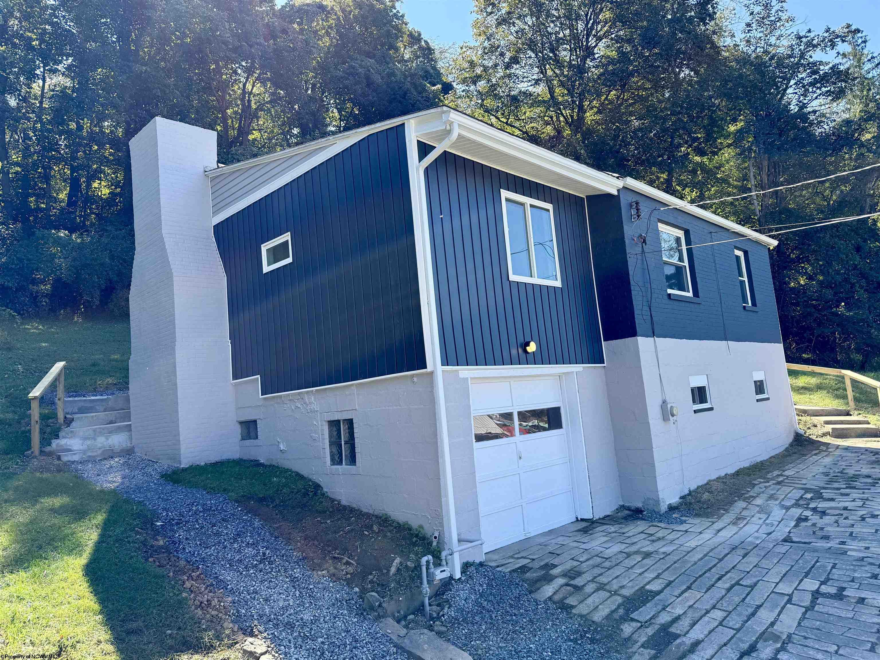 1523 Cabel Street Fairmont WV 26554