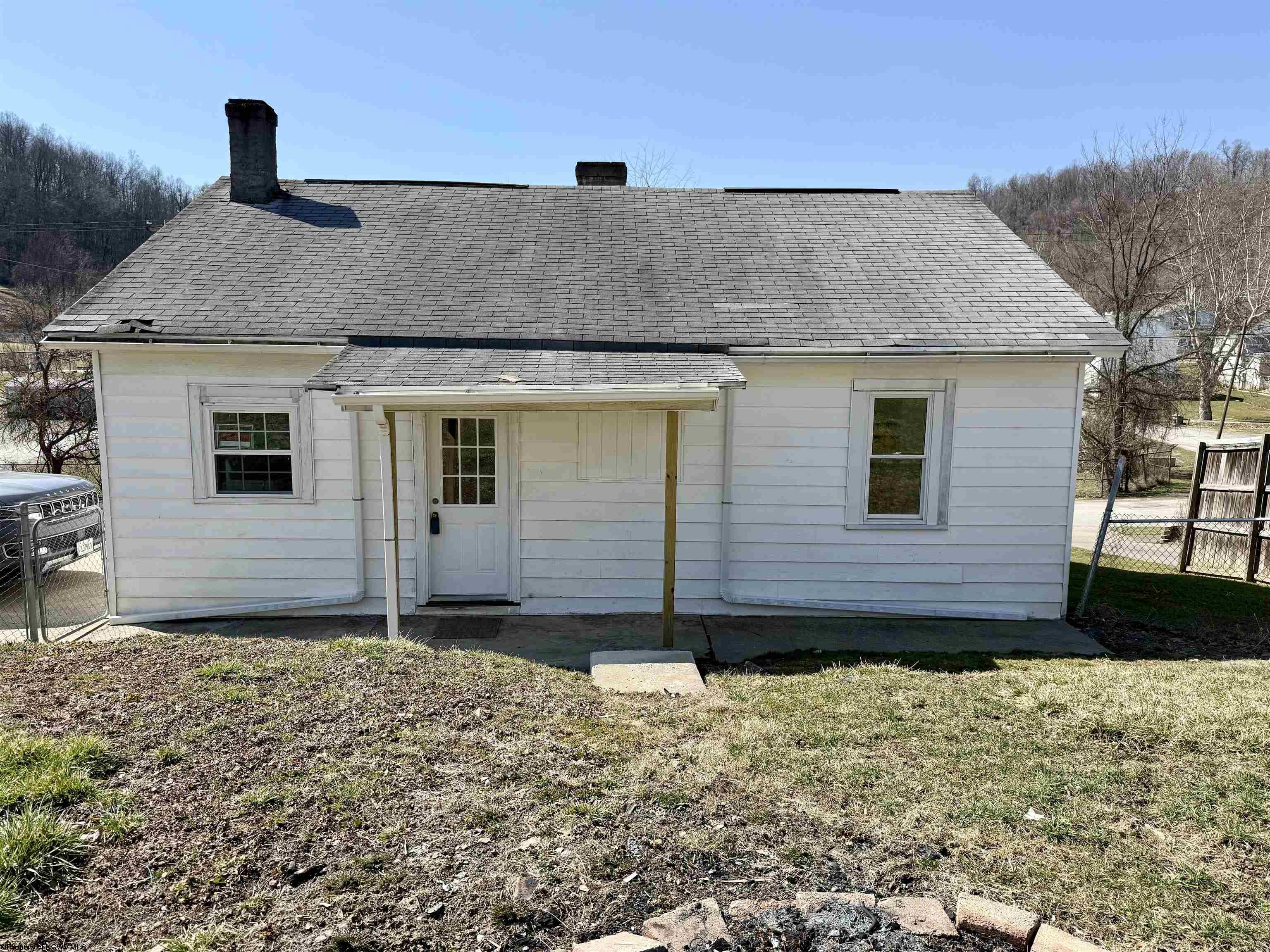 206 Main Street Carolina WV 26563