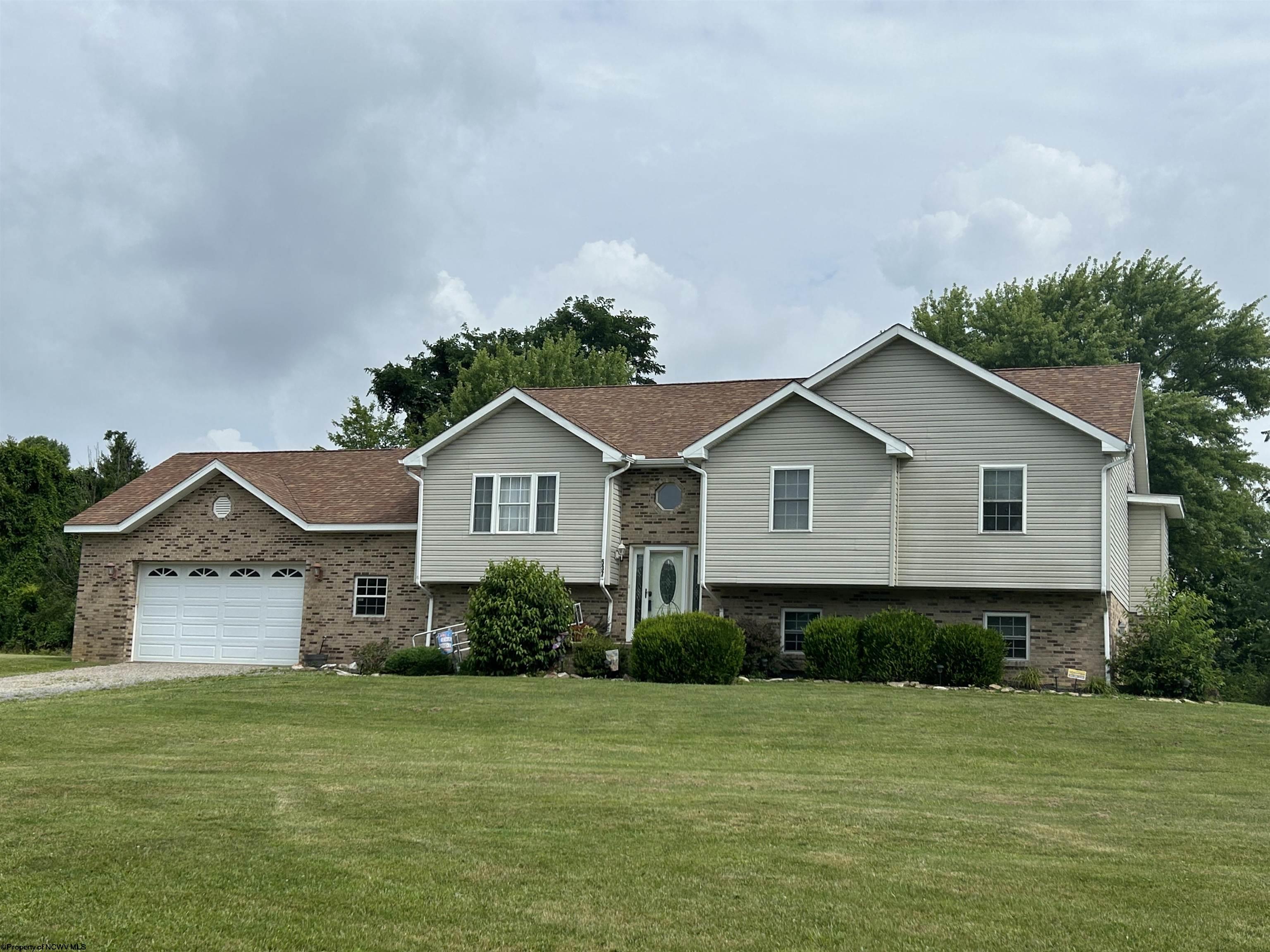 537 Canyon Road Morgantown WV 26508