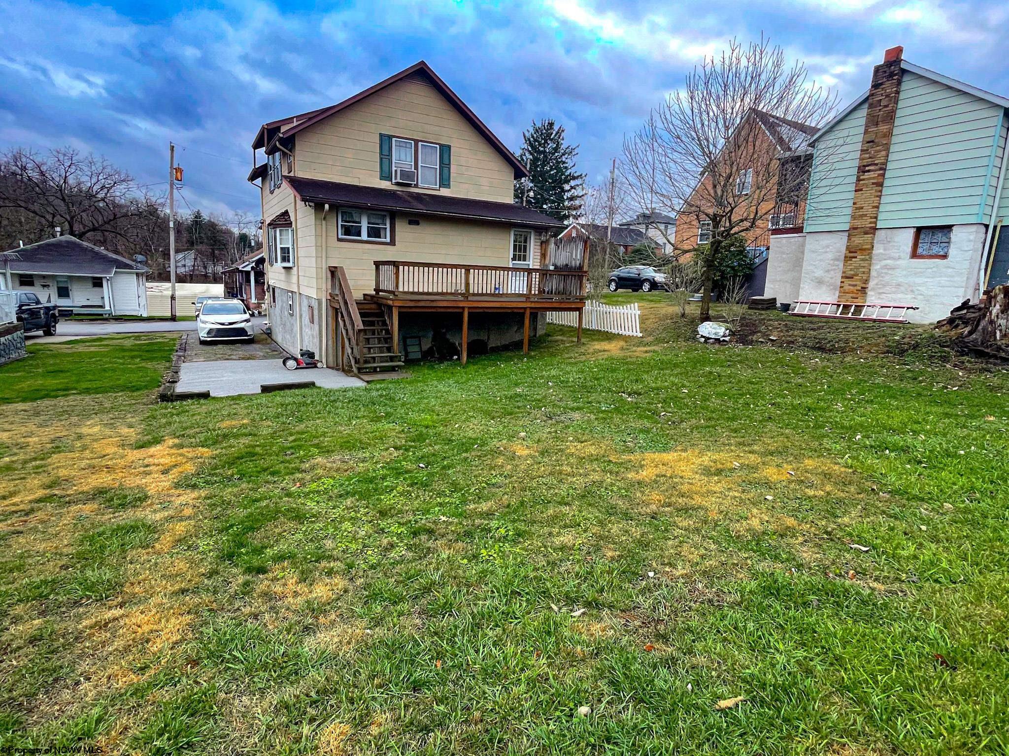 554 Carter Street Fairmont WV 26554