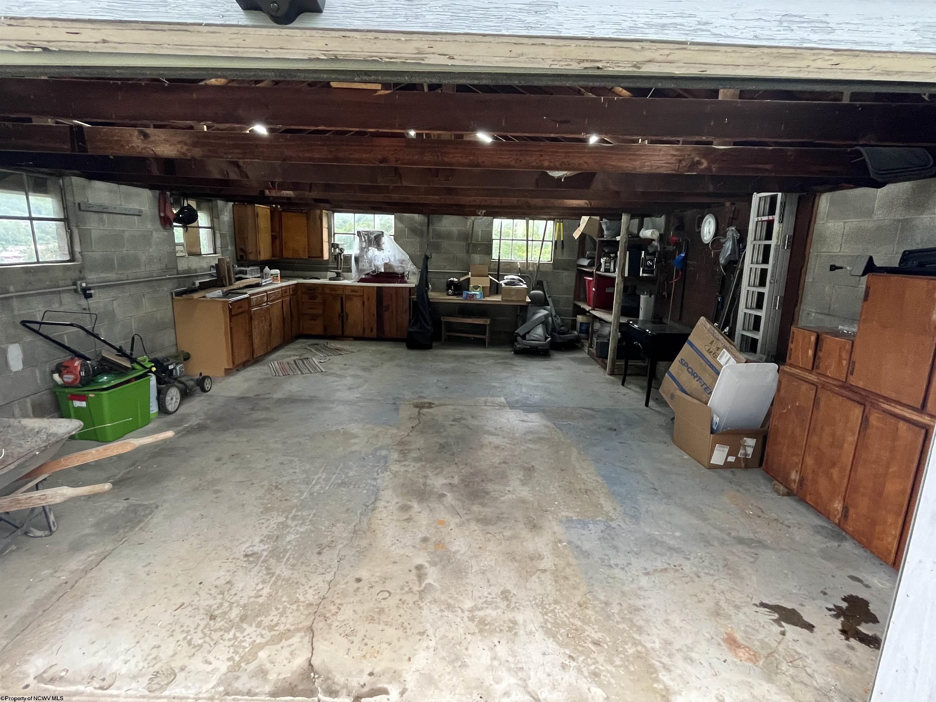 306 Thomas Avenue Nutter Fort WV 26301